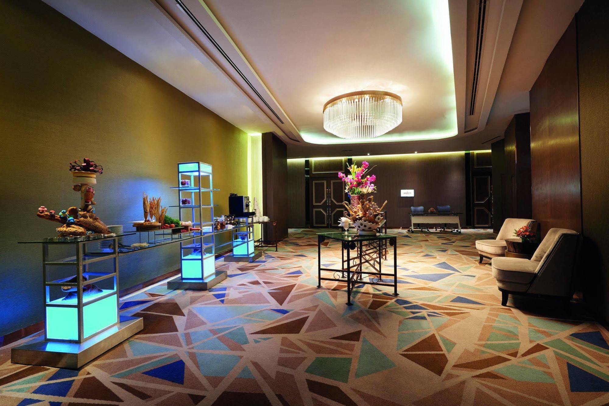 Hotel Dorsett Kuala Lumpur Exterior foto The lobby of the hotel